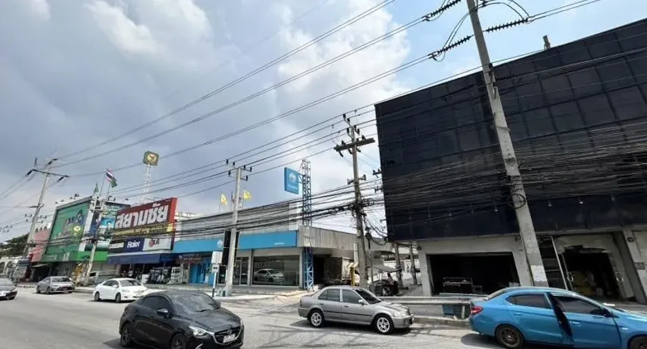 Продажа 3 спальни таунхаус в Nong Khae, Saraburi
