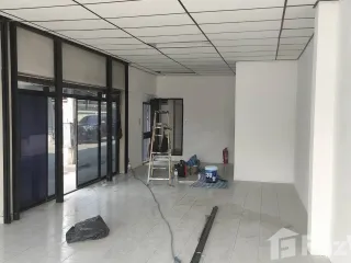 Продажа 3 спальни таунхаус в Nong Khae, Saraburi