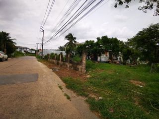 Grundstück zum Kauf in Bang Khun Thian, Bangkok