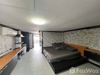 Gewerbefläche zum Kauf mit 9 Zimmer in Bang Bua Thong, Nonthaburi