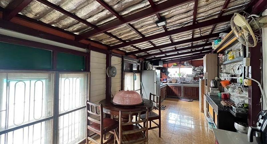 À vendre 9 chambres local commercial à Bang Bua Thong, Nonthaburi