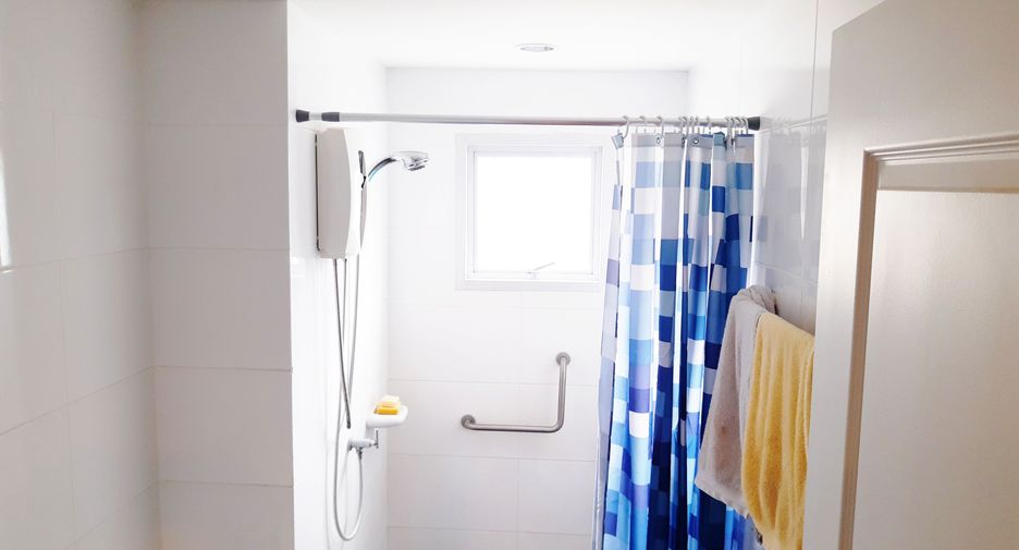 For sale and for rent 2 bedrooms condo in Bang Kapi, Bangkok
