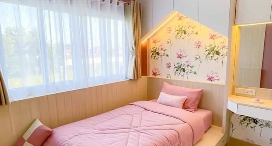 Haus zum Kauf mit 3 Zimmer in Thanyaburi, Pathum Thani