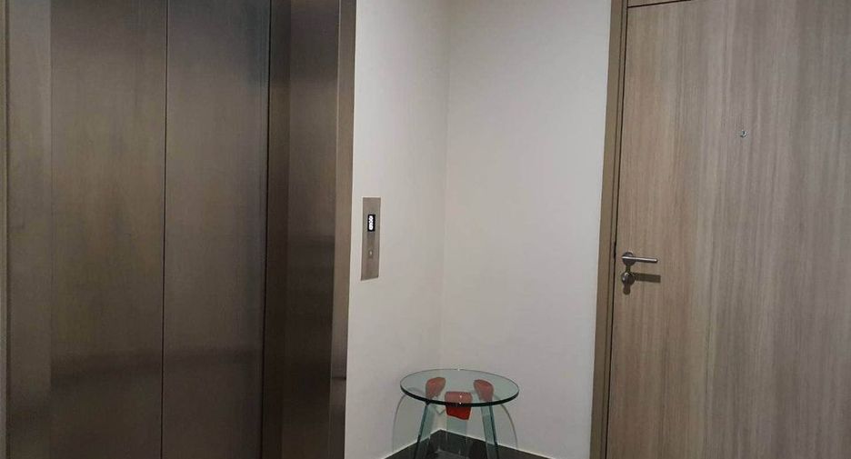 For sale 1 bed condo in Pathum Wan, Bangkok