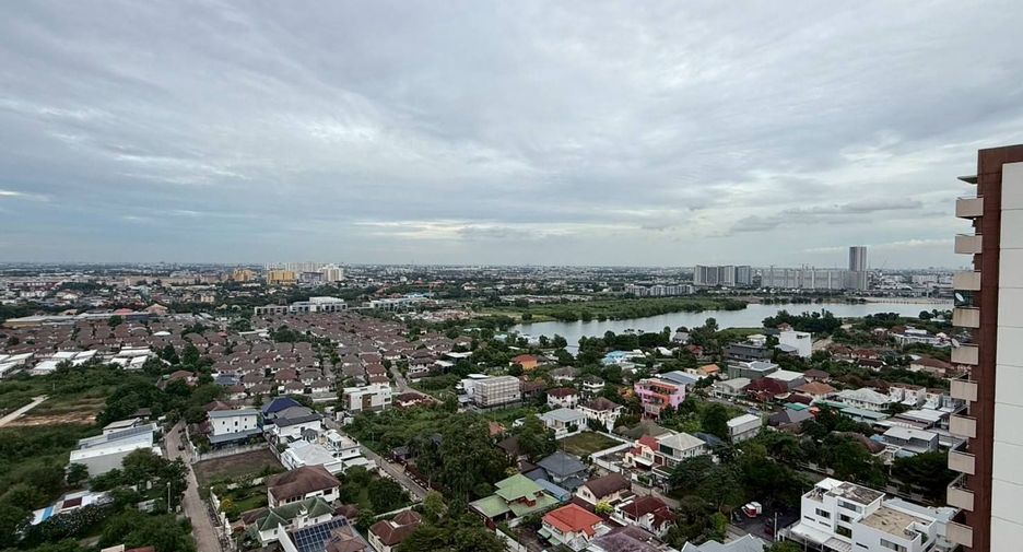 For rent 3 bedrooms condo in Pak Kret, Nonthaburi