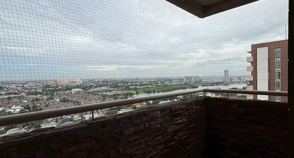 For rent 3 bedrooms condo in Pak Kret, Nonthaburi