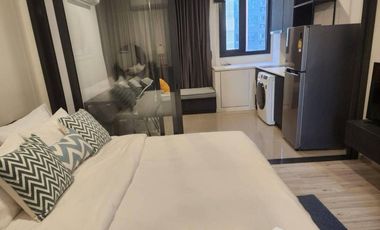 For sale and for rent 1 bed condo in Huai Khwang, Bangkok