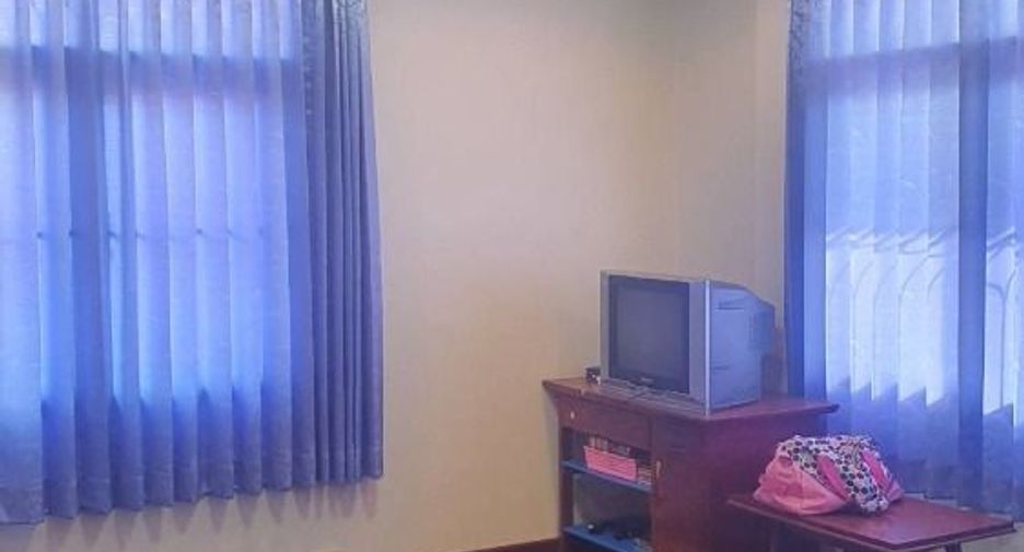 For sale 4 bedrooms house in Mueang Sukhothai, Sukhothai