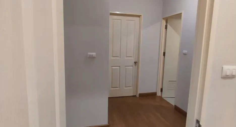 For rent 4 ベッドルーム townhouse in Lat Lum Kaeo, Pathum Thani