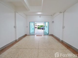 Продажа 2 спальни таунхаус в Mueang Nakhon Pathom, Накхонпатхом
