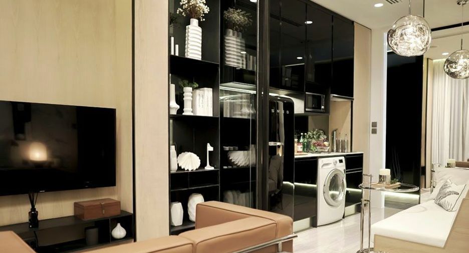 For sale 1 bed condo in Phaya Thai, Bangkok
