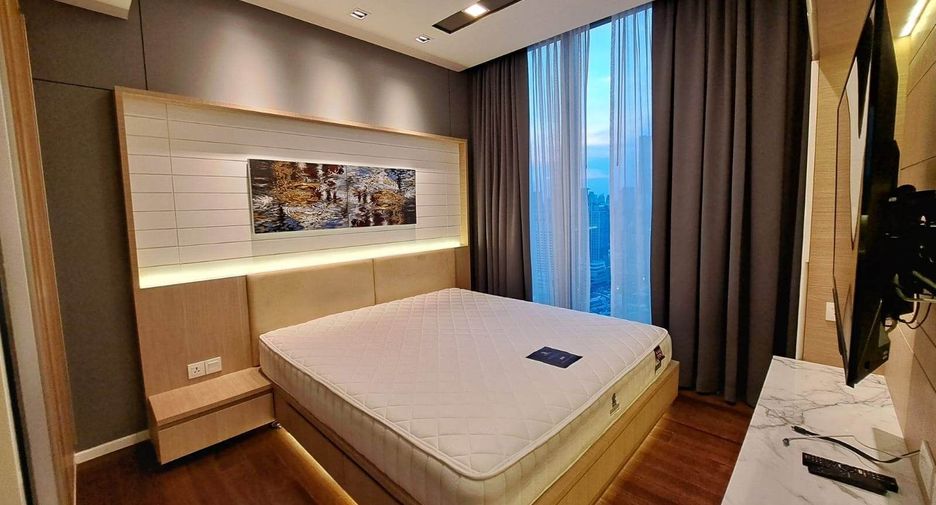 For sale 2 bedrooms condo in Watthana, Bangkok