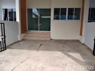 For sale 2 bedrooms townhouse in Mueang Nakhon Ratchasima, Nakhon Ratchasima