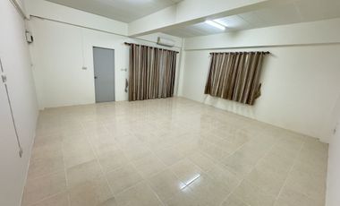 For sale 1 bed condo in Mueang Chon Buri, Chonburi