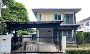 For sale 3 bedrooms house in Khlong Sam Wa, Bangkok