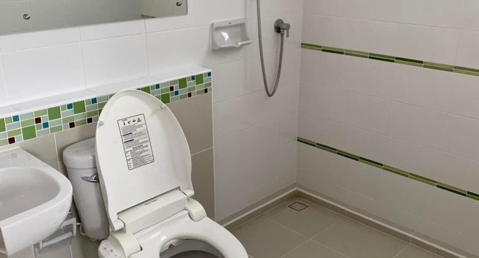 For sale 3 bedrooms house in Khlong Sam Wa, Bangkok