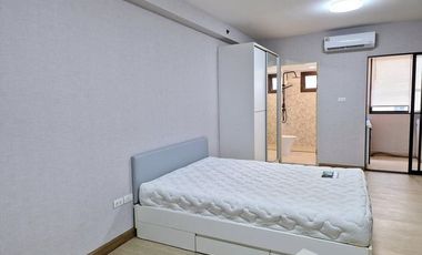 À vendre 1 chambre condo à Bang Kapi, Bangkok