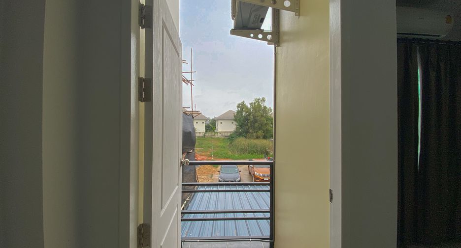 For sale 2 bedrooms townhouse in Mueang Khon Kaen, Khon Kaen