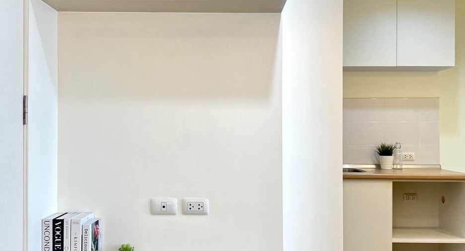 For sale studio condo in Bueng Kum, Bangkok