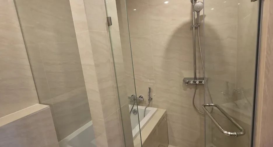 For sale 2 bedrooms condo in Watthana, Bangkok