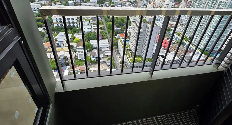 For sale 2 bedrooms condo in Watthana, Bangkok