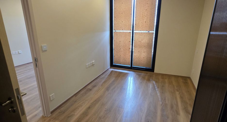 For sale 2 bedrooms condo in Watthana, Bangkok