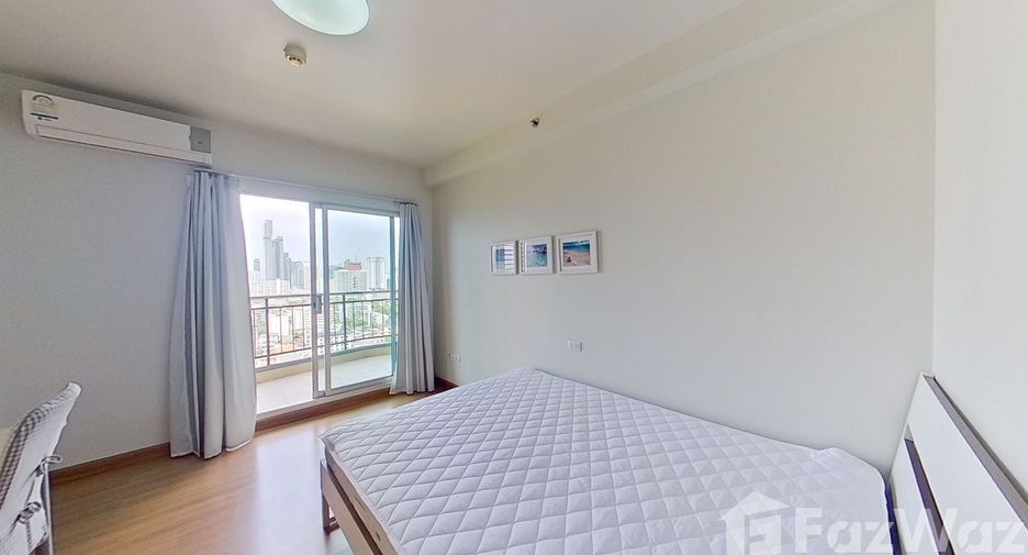 For sale 2 bedrooms condo in Watthana, Bangkok