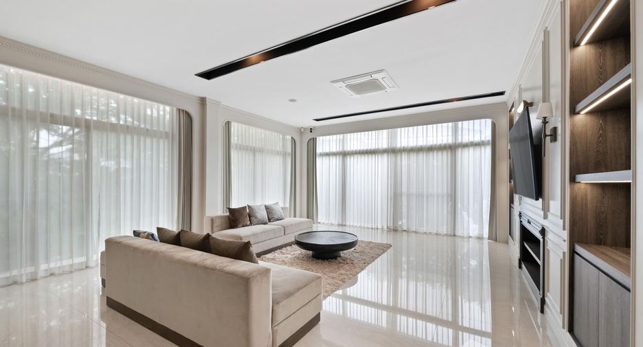 Casa en venta de 4 habitaciones en Prawet, Bangkok