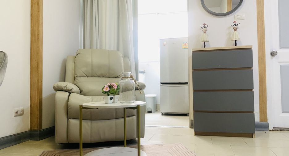 For sale studio condo in Bang Na, Bangkok