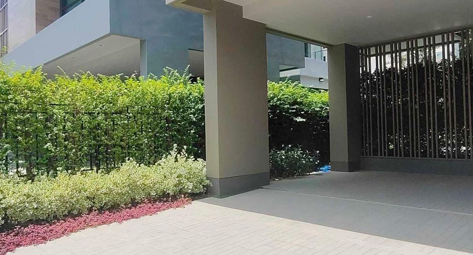 For sale 4 bedrooms house in Bang Kruai, Nonthaburi