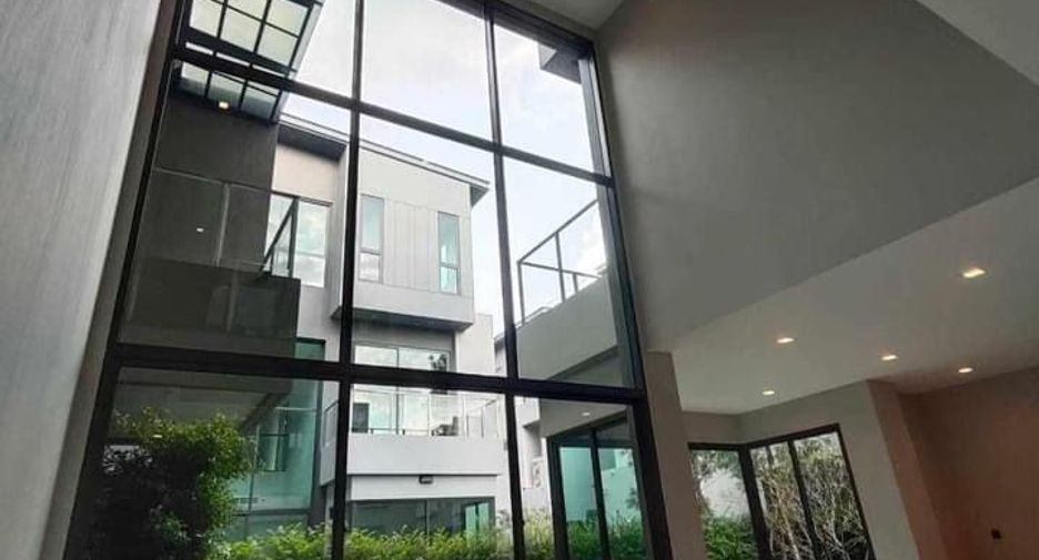 For sale 4 bedrooms house in Bang Kruai, Nonthaburi