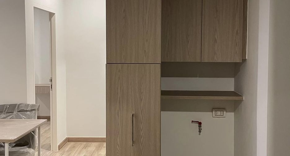 For sale 2 ベッドルーム condo in Mueang Samut Prakan, Samut Prakan