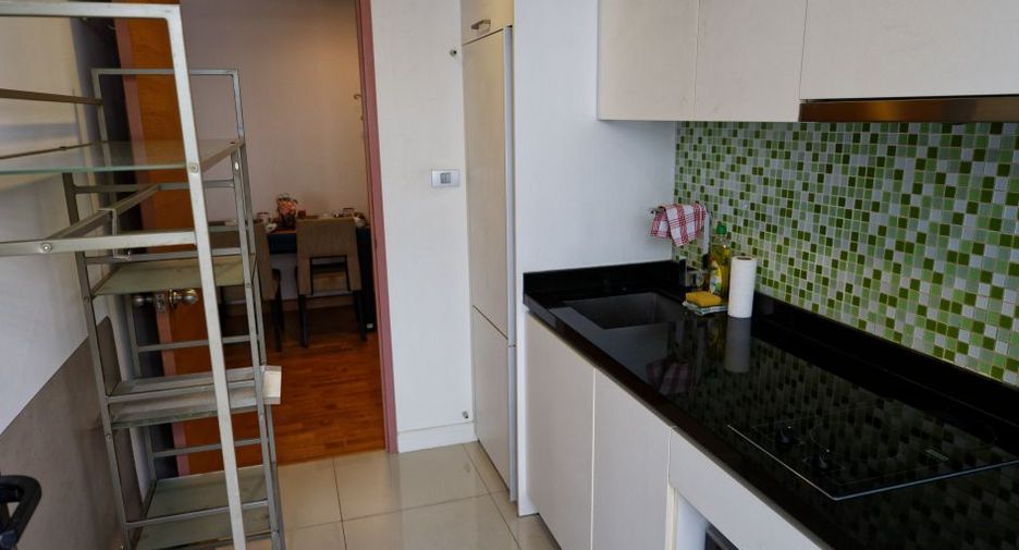 For sale and for rent 1 bed condo in Khlong Toei, Bangkok