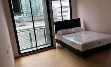 For sale 1 bed condo in Phasi Charoen, Bangkok