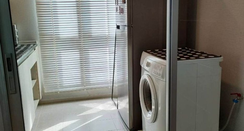 For sale 2 bedrooms condo in Chom Thong, Bangkok