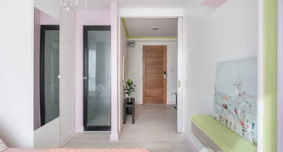 For sale 1 bed condo in Huai Khwang, Bangkok