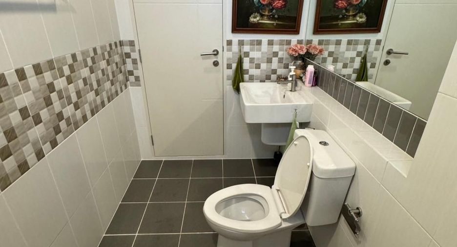 出售 3 卧室 独立屋 在 Lat Lum Kaeo, Pathum Thani