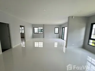 Haus zum Kauf mit 4 Zimmer in Bang Phli, Samut Prakan