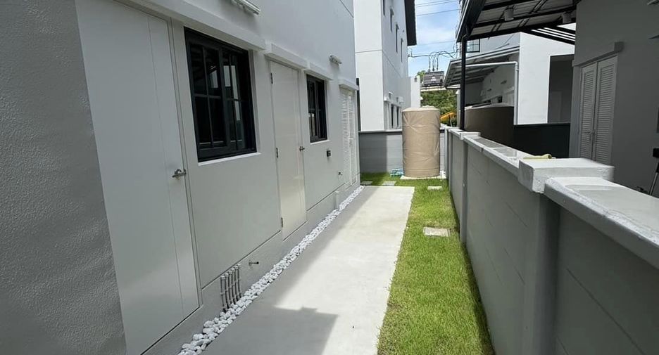ขาย 4 ห้องนอน บ้านเดี่ยว ใน บางพลี, สมุทรปราการ