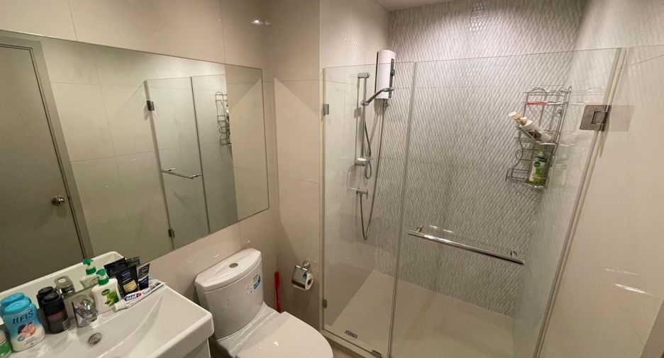 Condo en venta de 2 habitaciones en Khlong Toei, Bangkok