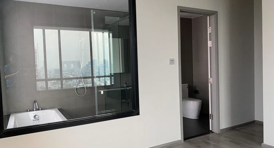 For sale 2 bedrooms condo in Chatuchak, Bangkok