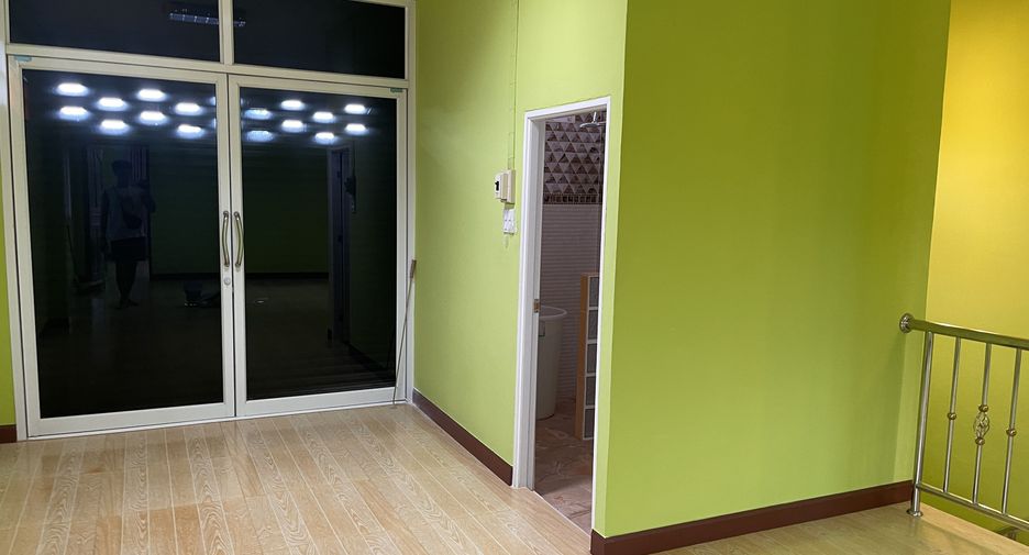 For sale 3 bedrooms townhouse in Mueang Kalasin, Kalasin