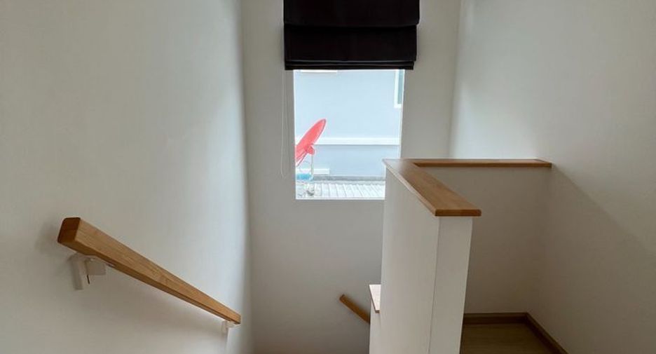 Продажа 3 спальни дом в Mueang Samut Prakan, Самутпракан