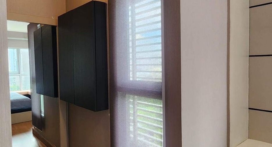 Продажа 2 спальни кондо в Щаттхана, Бангкок