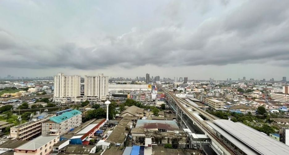 For sale studio condo in Mueang Samut Prakan, Samut Prakan