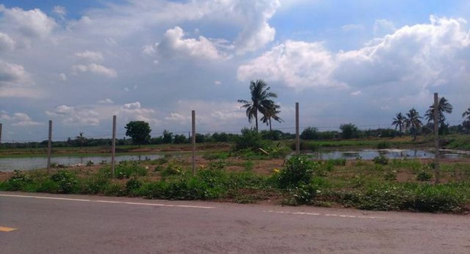 For sale land in Bang Len, Nakhon Pathom