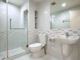 À vendre 1 chambre condo à Din Daeng, Bangkok
