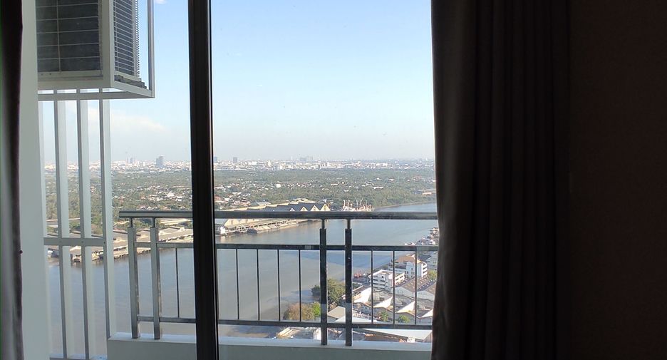For sale studio condo in Yan Nawa, Bangkok