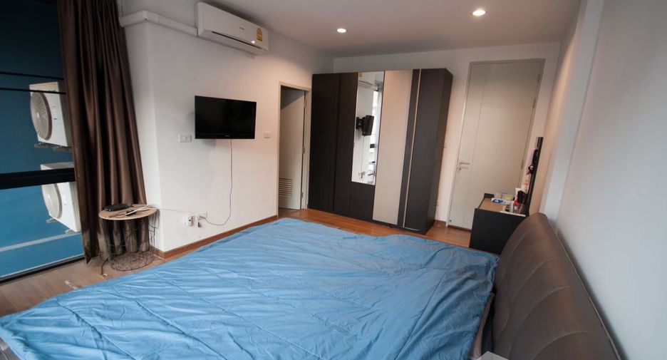 For sale 3 bedrooms townhouse in Pak Kret, Nonthaburi