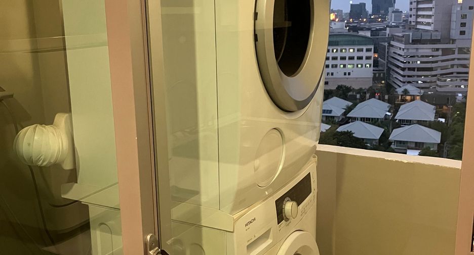 For sale 1 bed condo in Bang Na, Bangkok